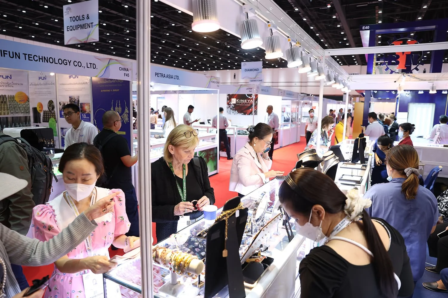 Jewellery &amp; Gem ASEAN Bangkok 2025 พร้อมเปิดฉากอย่างยิ่งใหญ่ รวบรวมสุดยอดอัญมณีและเครื่องประดับจากทั่วโลก สู่ศูนย์กลางการค้าของอาเซียน