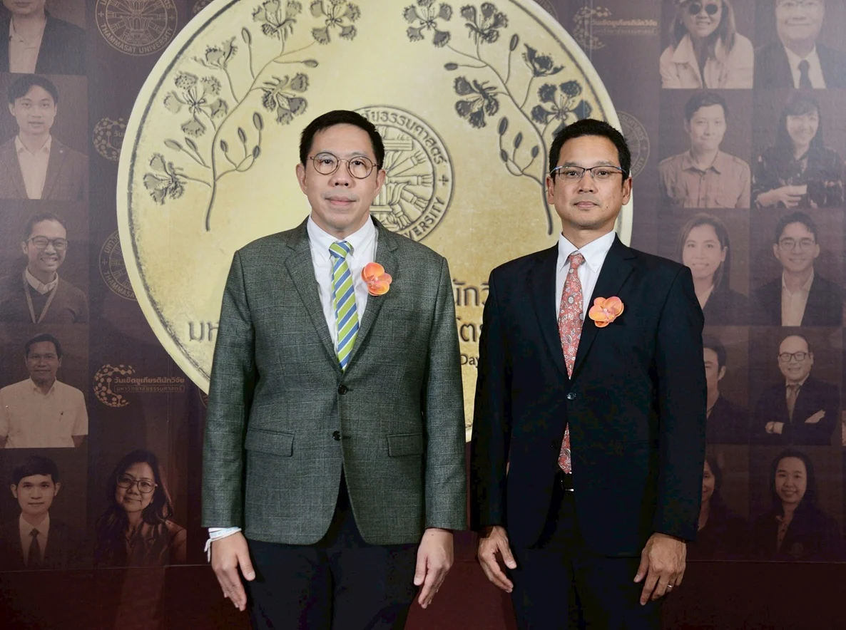 ม.ธรรมศาสตร์ มอบรางวัลเชิดชูเกียรติบุคลากร 7 สาขา ตอกย้ำความก้าวหน้าทางวิชาการ