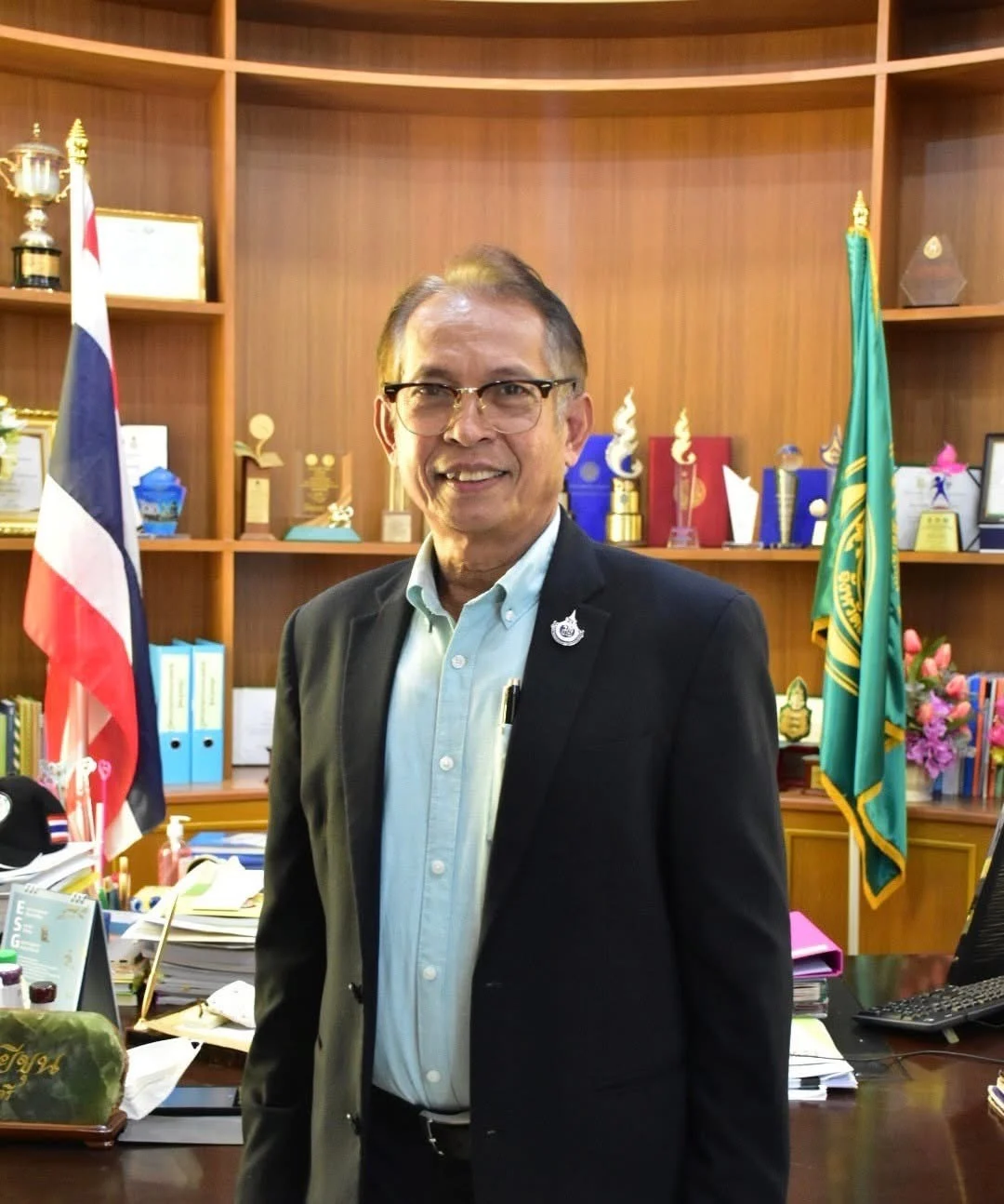 “แม้ไม่ได้ไปต่อ…แต่ใจประชาชนยังตราตรึง” ย้อนรอยผลงาน ‘สุริยา ยีขุน’ อดีตนายกเทศมนตรีตำบลปริก ผู้สร้างการเปลี่ยนแปลงอย่างยั่งยืน