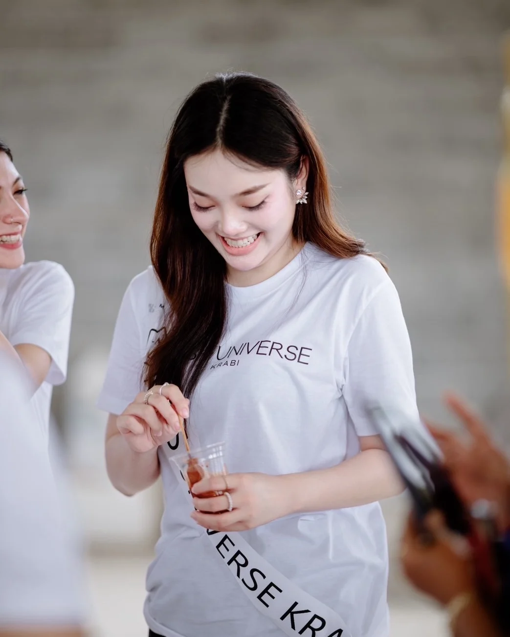 ใบบัว ธิดารัตน์ ปาลลา จากดาวคณะนิเทศศาสตร์ สู่เวทีจักรวาล Road to Miss Universe 2025