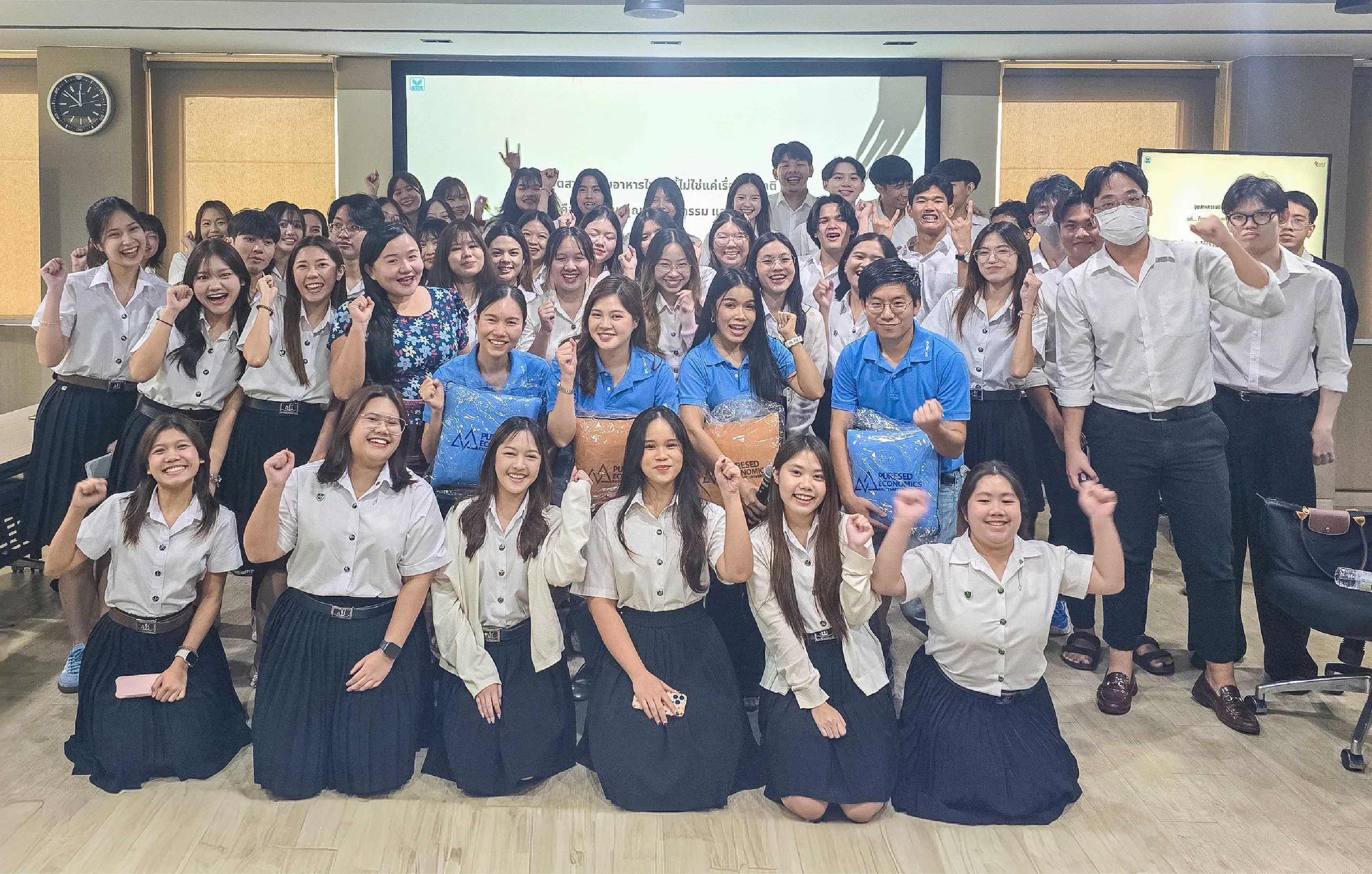 ดีดี ฟู้ดส์ คอนเซ็ปต์ เปิดบ้าน พานิสิต เศรษฐศาสตร์ ม.เกษตรศาสตร์ บุกโลกธุรกิจอาหาร