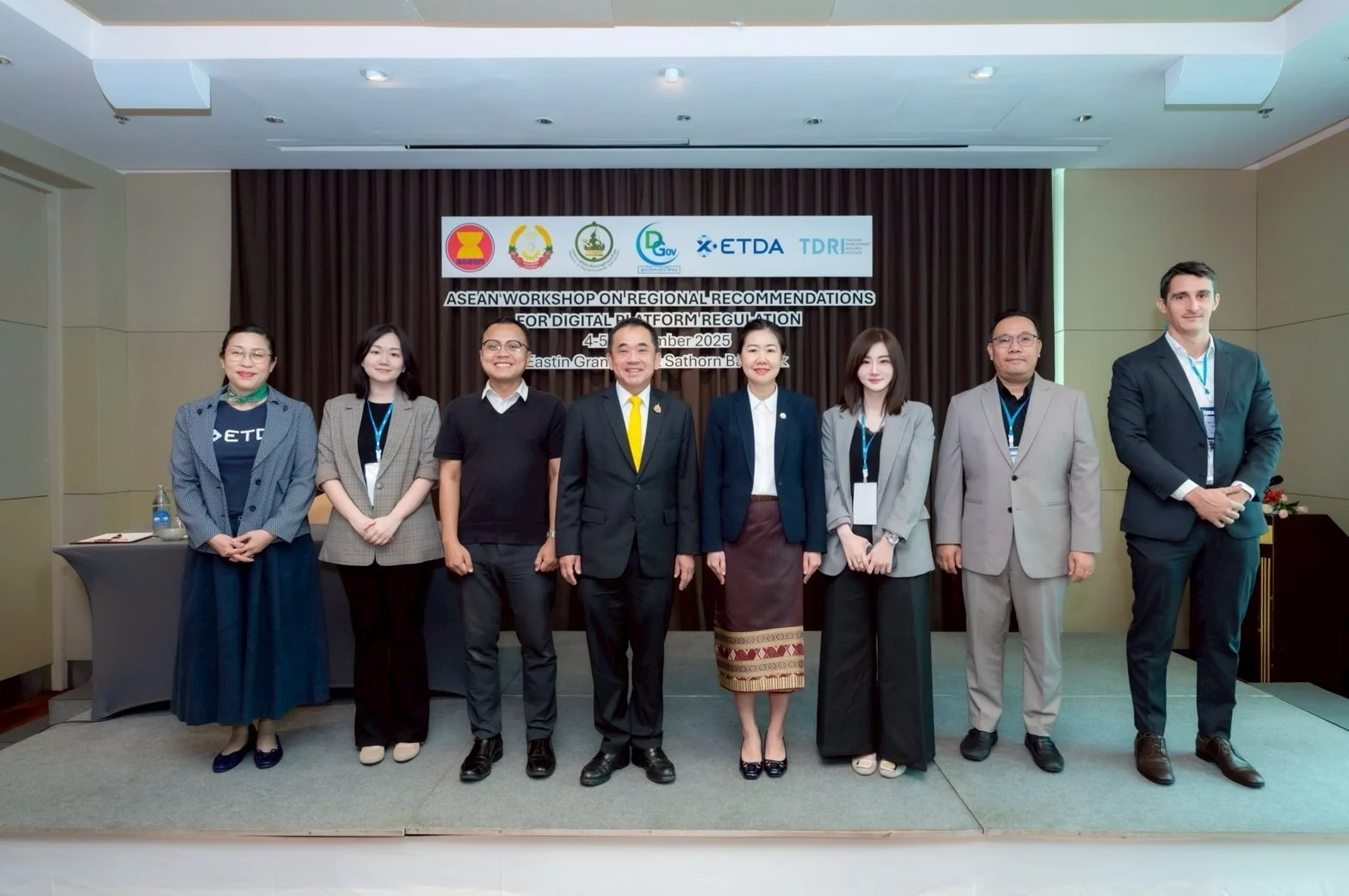 MDES และ ETDA ผนึกกำลัง DGC สปป.ลาว เปิดเวทีอาเซียน ผลักดันความร่วมมือวางแนวทางกำกับแพลตฟอร์มดิจิทัลอย่างเป็นธรรม