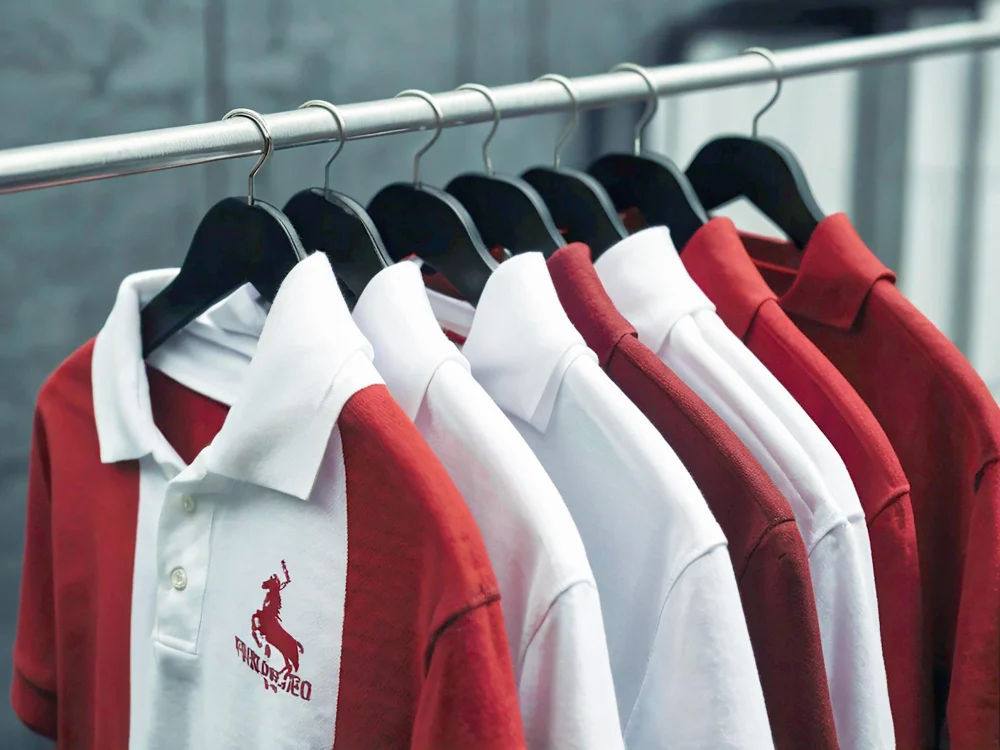 เสื้อโปโลทำงาน เนื้อผ้าแบบไหน เหมาะกับงานประเภทใดบ้าง?