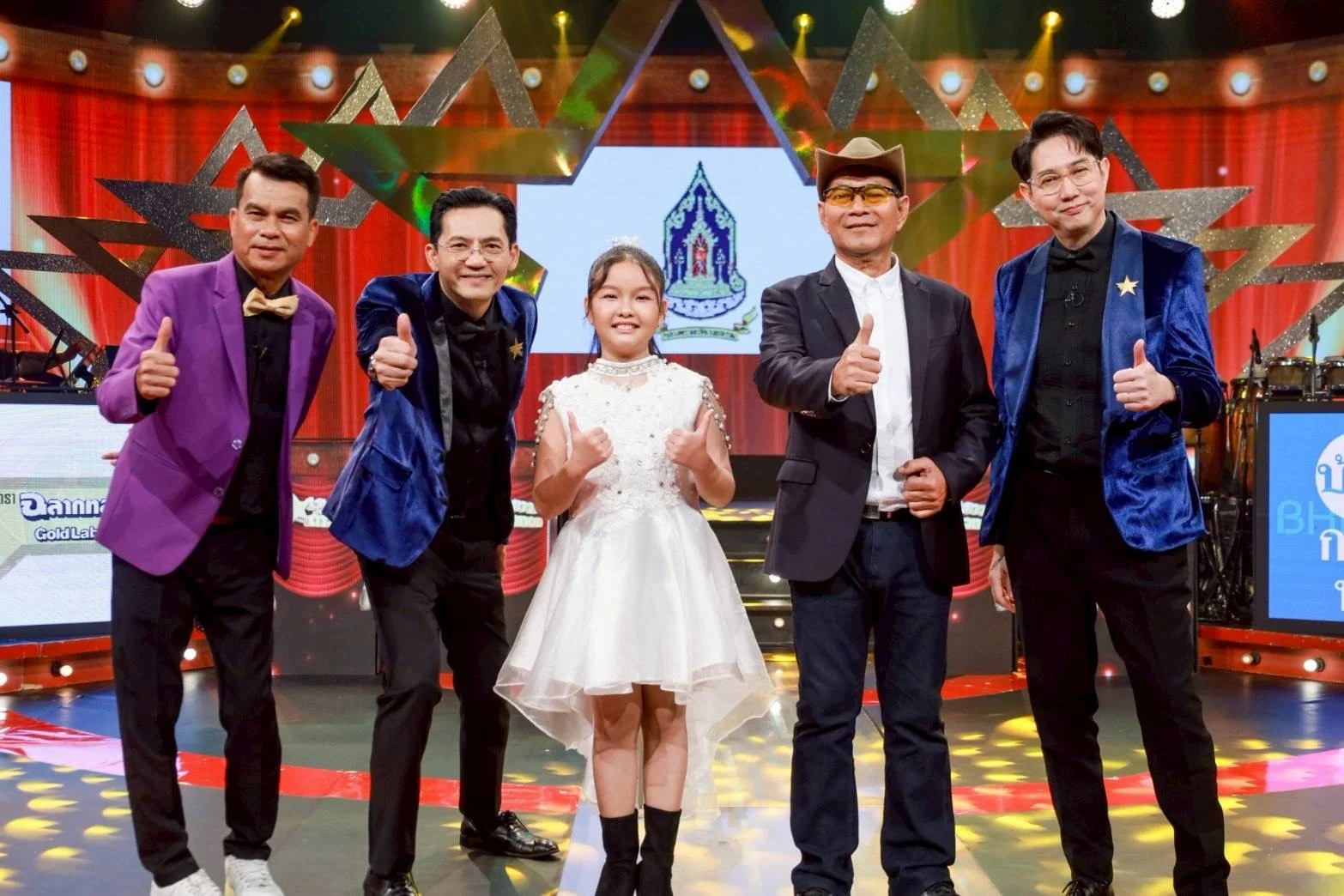 รวมตัวตึงสุพรรณบุรี “น้องแวว-นายสุดใจ" โชว์เพลงเด็ด “ออมสิน vs นิว อ่างทอง”ดวลไมค์ชิงตั๋วดาวเด่น GLO Miracle Music#2