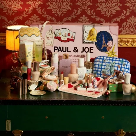 PAUL &amp; JOE เผยคอลเลกชันคริสต์มาสสุดเอลิแกนซ์ สะท้อนความงามในแบบฉบับปารีเซียง